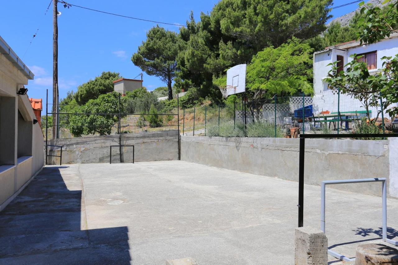 Apartments By The Sea Marusici, Omis - 1024 Mimice Εξωτερικό φωτογραφία